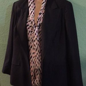 Sleeveless Blouse